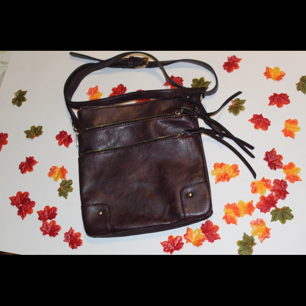 medium sized purse
